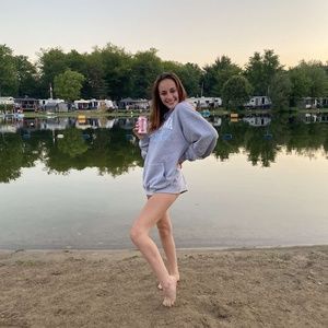 Meet your Posher, Allison